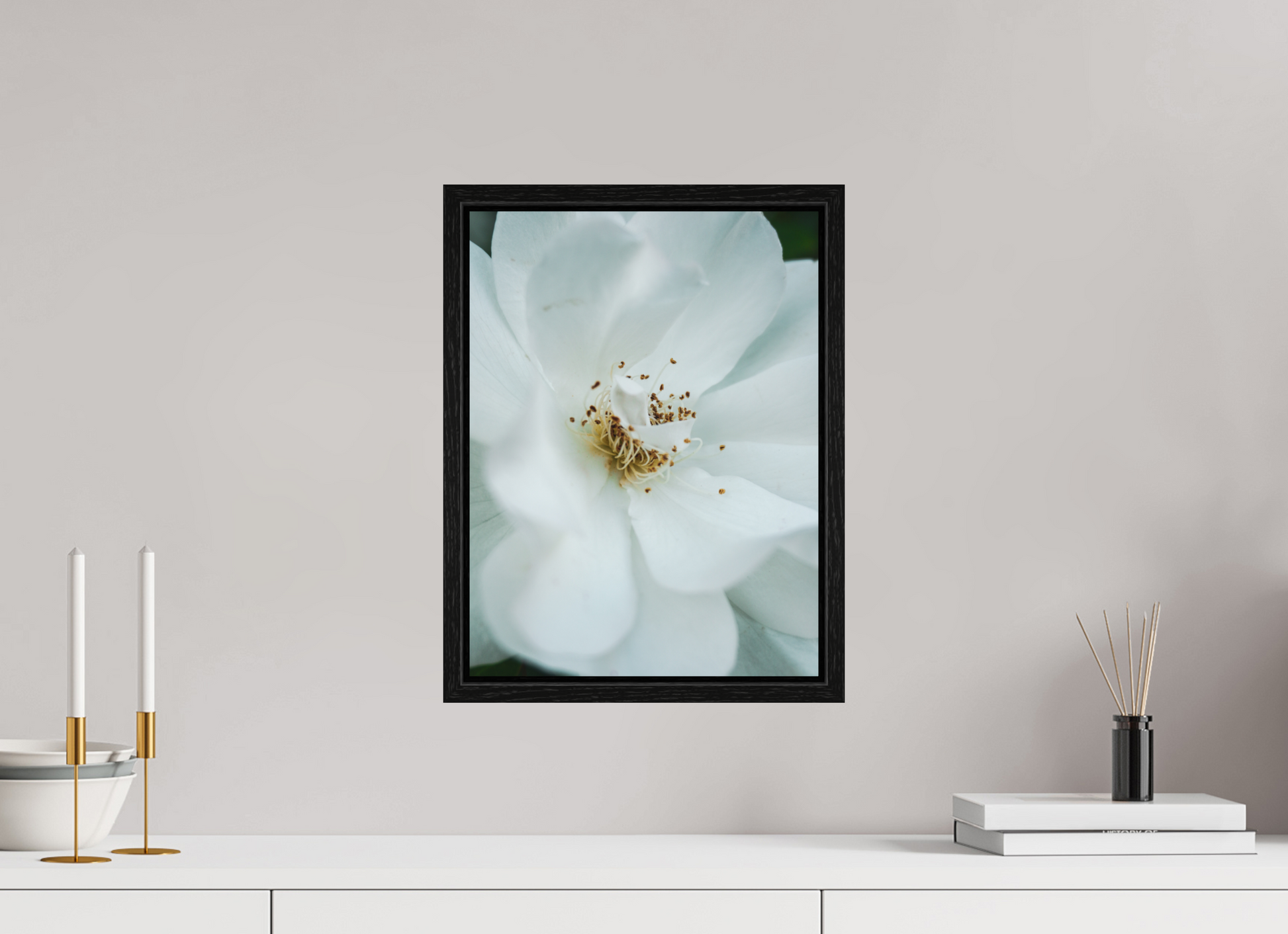 30 x 40 cm, Floater Frame White camelia