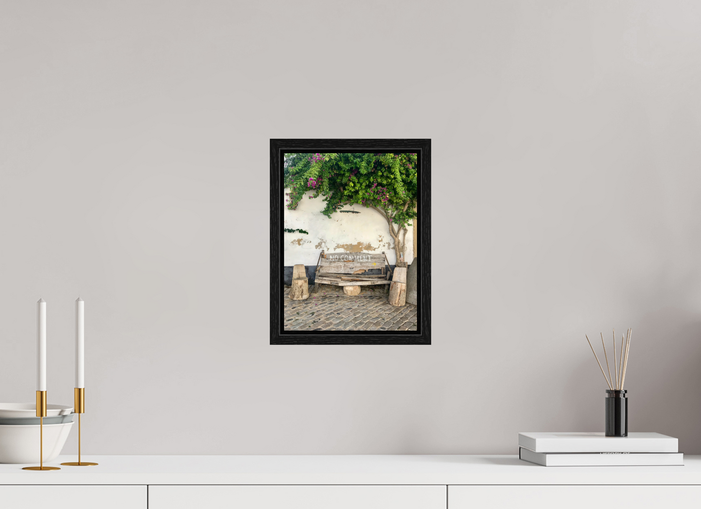 21 x 28 cm, Floater Frame No comment