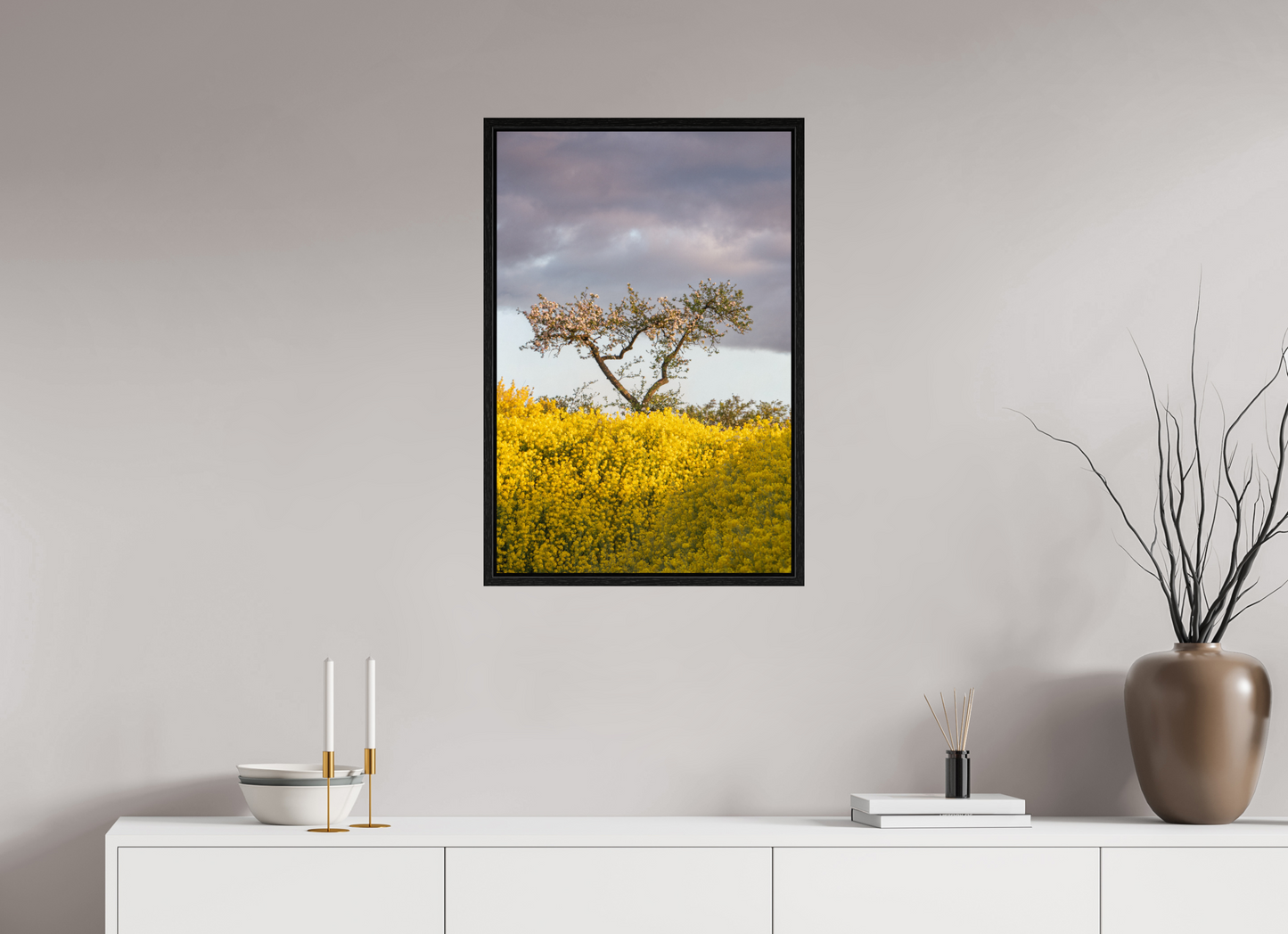 50 x 75 cm, Floater Frame Blooming Against the Storm