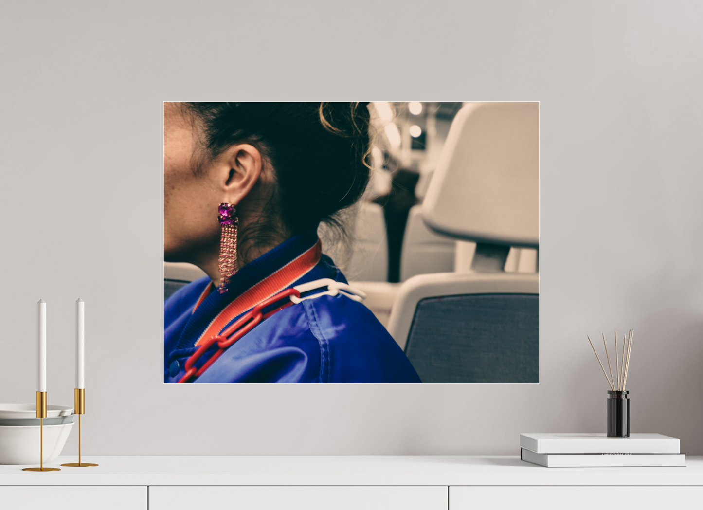 60 x 45 cm, Photo Print Under Acrylic Glass The girl on the train
