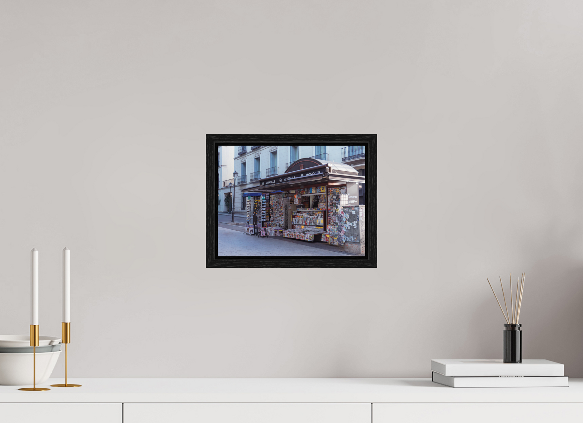 28 x 21 cm, Floater Frame Corner stand Madrid