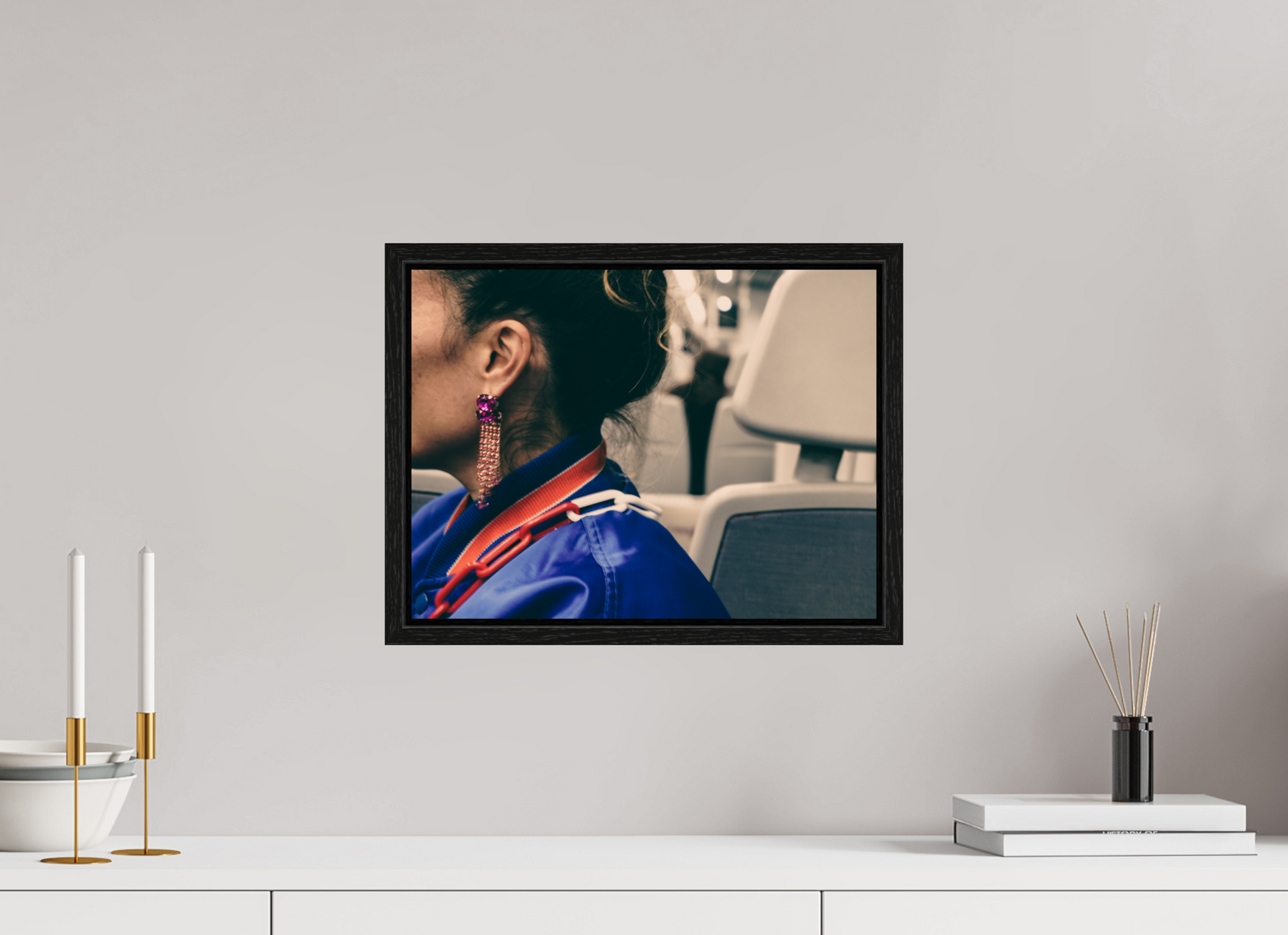 40 x 30 cm, Floater Frame The girl on the train