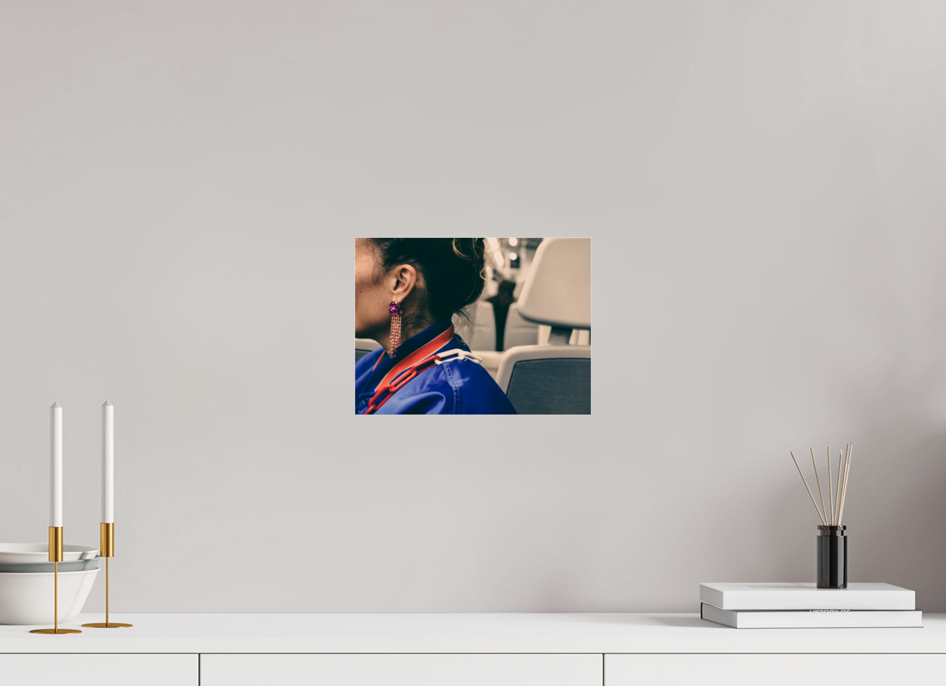 28 x 21 cm, Photo Print Under Acrylic Glass The girl on the train