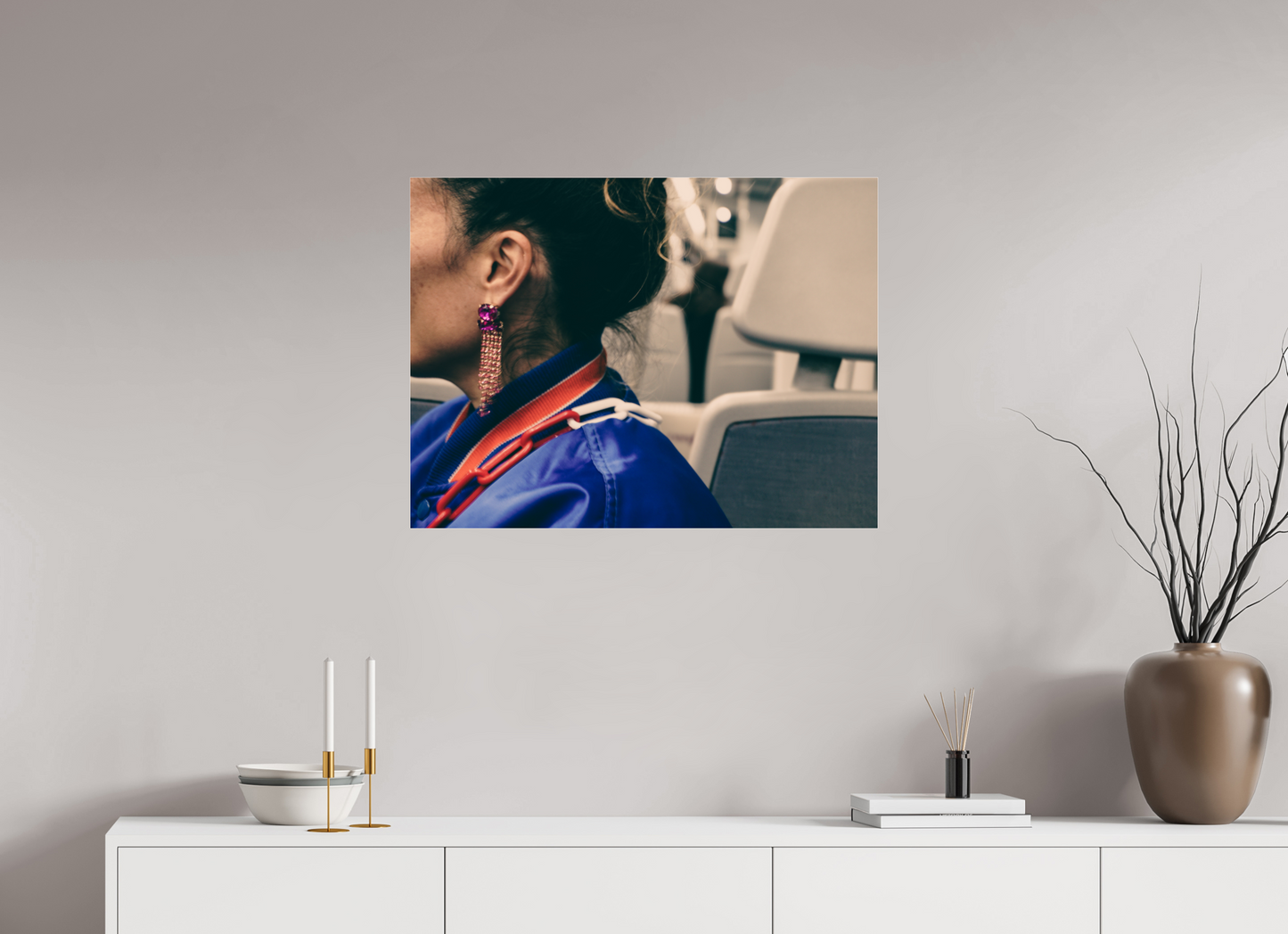80 x 60 cm, Photo Print Under Acrylic Glass The girl on the train