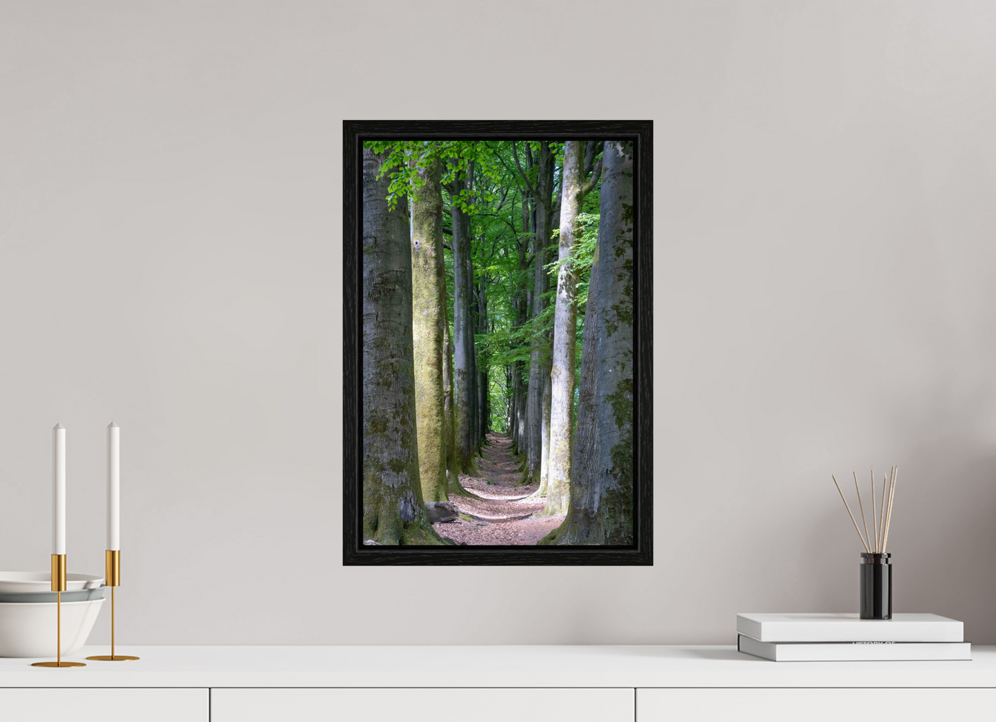 30 x 45 cm, Floater Frame Emerald Corridor